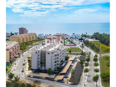Apartamento en venta en , Zona de Playa, Puerto Deportivo, Puerto Marítimo, en El Centro, Cerca del Mar, Cerca del Golf, Cer