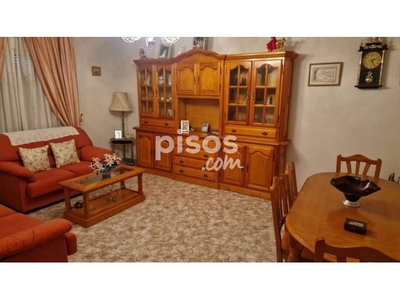 Casa adosada en venta en La Puebla de Montalbán