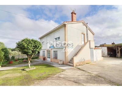 Casa en venta en Abegondo / Crendes / Nebrixe en Abegondo por 245.000 €