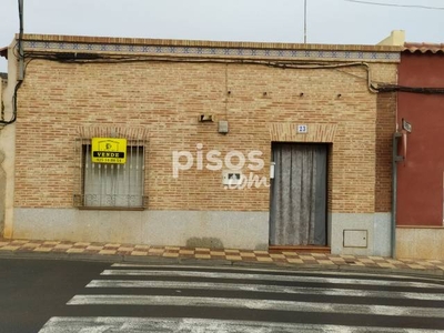 Casa en venta en Calle de Fernández de los Ríos en Los Yébenes por 60.000 €