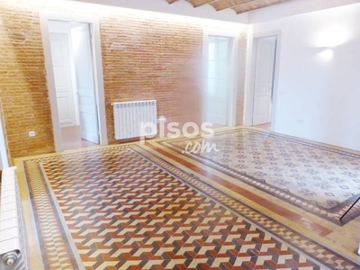 Piso en alquiler en Carrer del Carme, 75, cerca de Carrer de Maria Aurèlia Capmany en El Raval por 2.400 €/mes