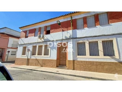 Piso en venta en Puente Genil en Puente Genil por 95.700 €