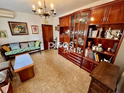 Piso en venta en Vicálvaro - Casco Histórico de Vicálvaro en Centro Histórico por 127.000 €