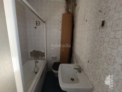 Piso tercero con 3 habitaciones en Reixac - Vallensana Baixa Montcada i Reixac