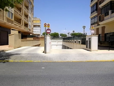 Garaje en venta en calle Josefina Manresa Quesada, Elche/elx, Alicante