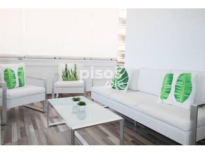 Apartamento en alquiler en Calle Amplaries, 25