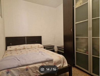 Apartamento en venta. Piso muy luminoso , bonitas vistas, calle ancha, segundo real ,dos vecinos por planta, un piso con muchas posibilidades .