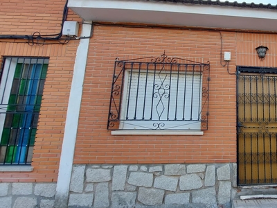 Casa de pueblo en venta en Calle Barrio Nuevo, 45531, Carmena (Toledo)