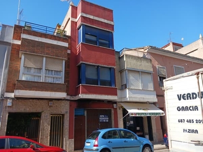 Chalet adosado en venta en Avenida Josep Pau Margantoni, Bo, 46600, Alzira (Valencia)