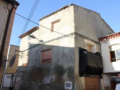 Chalet adosado en venta en Calle General Mariano Bernal, 50668, Pradilla De Ebro (Zaragoza)