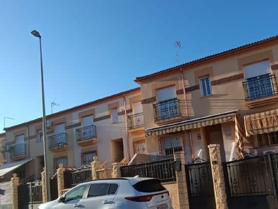 Chalet adosado en venta en Calle Portugal, 23700, Linares (Jaén)