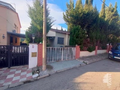 Chalet independiente en venta en Calle Juli Garreta, 08292, Esparreguera (Barcelona)