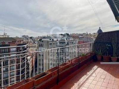 Piso de cuatro habitaciones buen estado, novena planta, El Putxet-El Farró, Barcelona