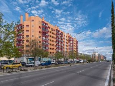 Piso de dos habitaciones AVDA Ensanche de Vallecas, Madrid