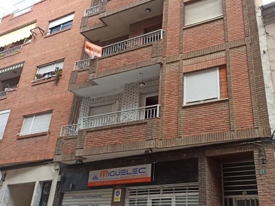 Piso en venta en Calle Francisco Azorin, 2 º, 30510, Yecla (Murcia)