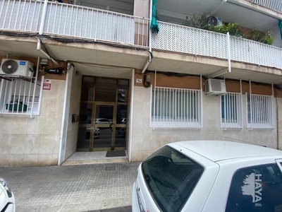 Piso en venta en Calle Joaquim Rubió I Ors, Bajo, 08830, Sant Boi De Llobregat (Barcelona)