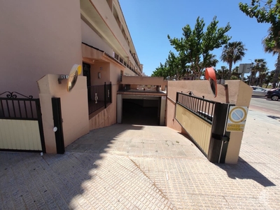 Piso y garaje en venta en Calle Del Rio Borines, 1º, 30710, Los Alcázares (Murcia)