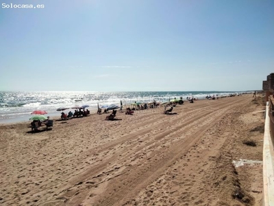 SE VENDE TRIPLEX EN ARENALES DEL SOL CON TERRAZA Y VISTAS AL MAR