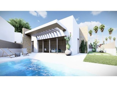 Villa moderna con piscina en San Miguel de Salinas - BSP4821