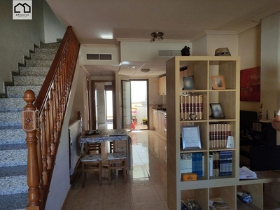 Alquiler de dúplex en Formentera del Segura de 3 habitaciones con terraza y garaje