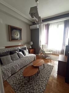 Alquiler de piso en calle De San Bernardo de 2 habitaciones con muebles y aire acondicionado