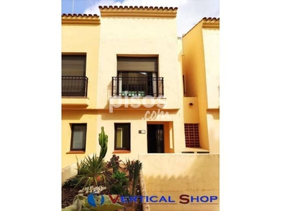 Casa en venta en Calle Dársena