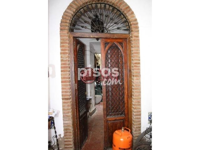 Chalet en venta en Córdoba en Casco Histórico-Ribera-San Basilio por 250.000 €