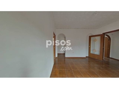 Piso en alquiler en Calle de la Tórtola en Centre por 550 €/mes