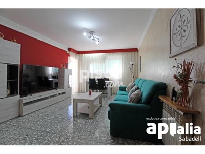 Piso en venta en Badia del Vallès