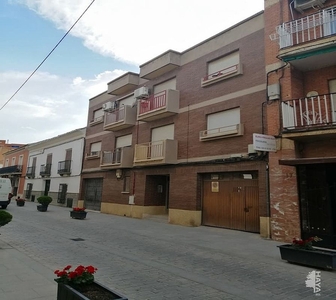 Piso en venta en Manzanares de 3 habitaciones con terraza