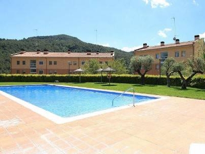 Venta Piso Corbera de Llobregat. Piso de tres habitaciones en Carrer Pere Calders. Buen estado primera planta con terraza calefacción individual