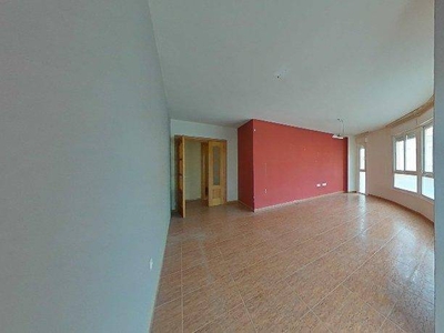 Venta Piso El Ejido. Piso de una habitación en Calle Sierra Nevada. Primera planta con balcón