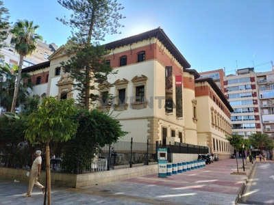 Venta Piso Murcia. Piso de cuatro habitaciones Primera planta con balcón