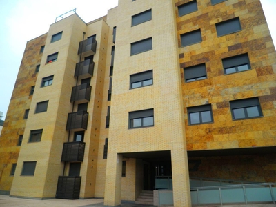 Venta Piso Valladolid. Piso de dos habitaciones en Calle ARCA 5. Buen estado quinta planta