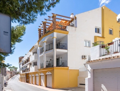 Apartamento en venta en Benalmádena pueblo, Benalmádena, Málaga