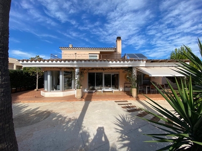 L'Ampolla villa en venta