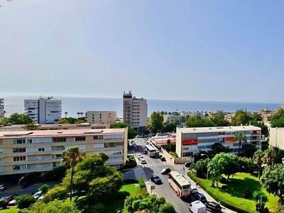 Piso en alquiler en avenida Carlota Alessandri de 1 habitación con terraza y muebles