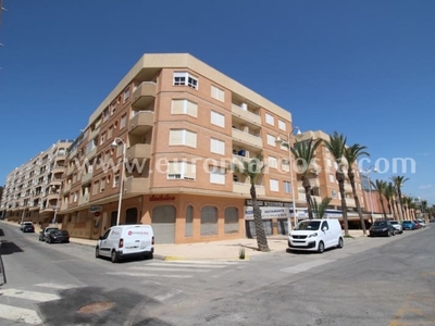 Apartamento en venta en Guardamar Playa, Guardamar del Segura, Alicante