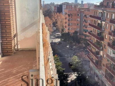 Piso de alquiler en Carrer D'hondures, La Sagrera