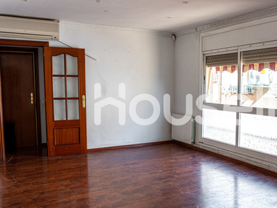 Piso en venta de 79 m² Calle Nàpoles, 08921 Santa Coloma de Gramenet (Barcelona)