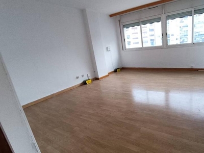 Piso en venta en Higini Angles, Nou Eixample Sud