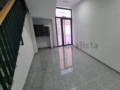 Piso en venta en Paseo Peńon de la Mata, 28