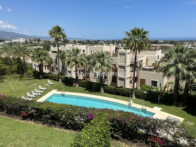 Apartamento en venta en Paraiso-Borronal, Estepona