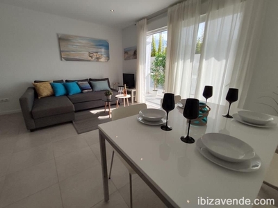 Apartamento en venta en Sant Antoni de Portmany, Ibiza