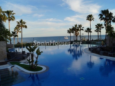 Apartamento en venta en Villacana-Costalita-Saladillo, Estepona