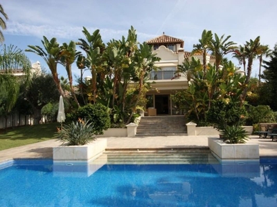 Chalet en venta en Las Chapas, Marbella, Málaga