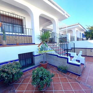 Venta de casa con piscina y terraza en Sector Aulaga (Almonte)