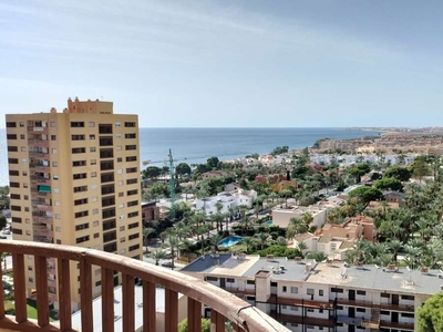 Venta de piso con piscina en Aguadulce Sur (Roquetas de Mar)