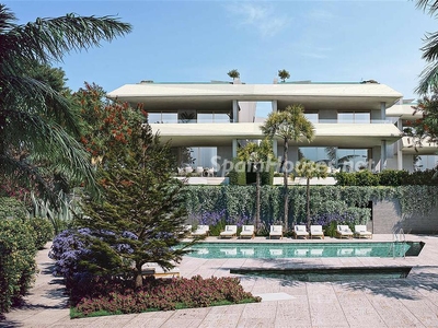 Villa en venta en Las Brisas, Marbella