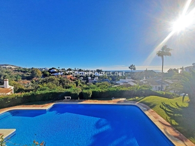 Villa independiente en venta en Sitio de Calahonda, Mijas